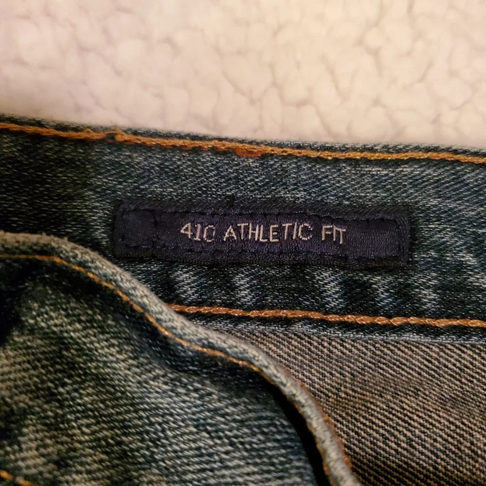Lucky Brand men's 410 Athletic fit jeans size 42x34 - Picture 3 of 7